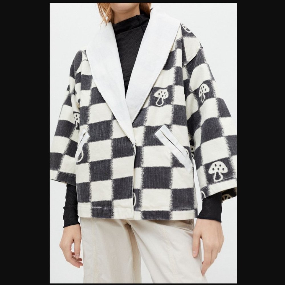 Urban Outfitters XL Rei Checkerboard Mushroom Oversized Wrap Jacket Peace Coat
